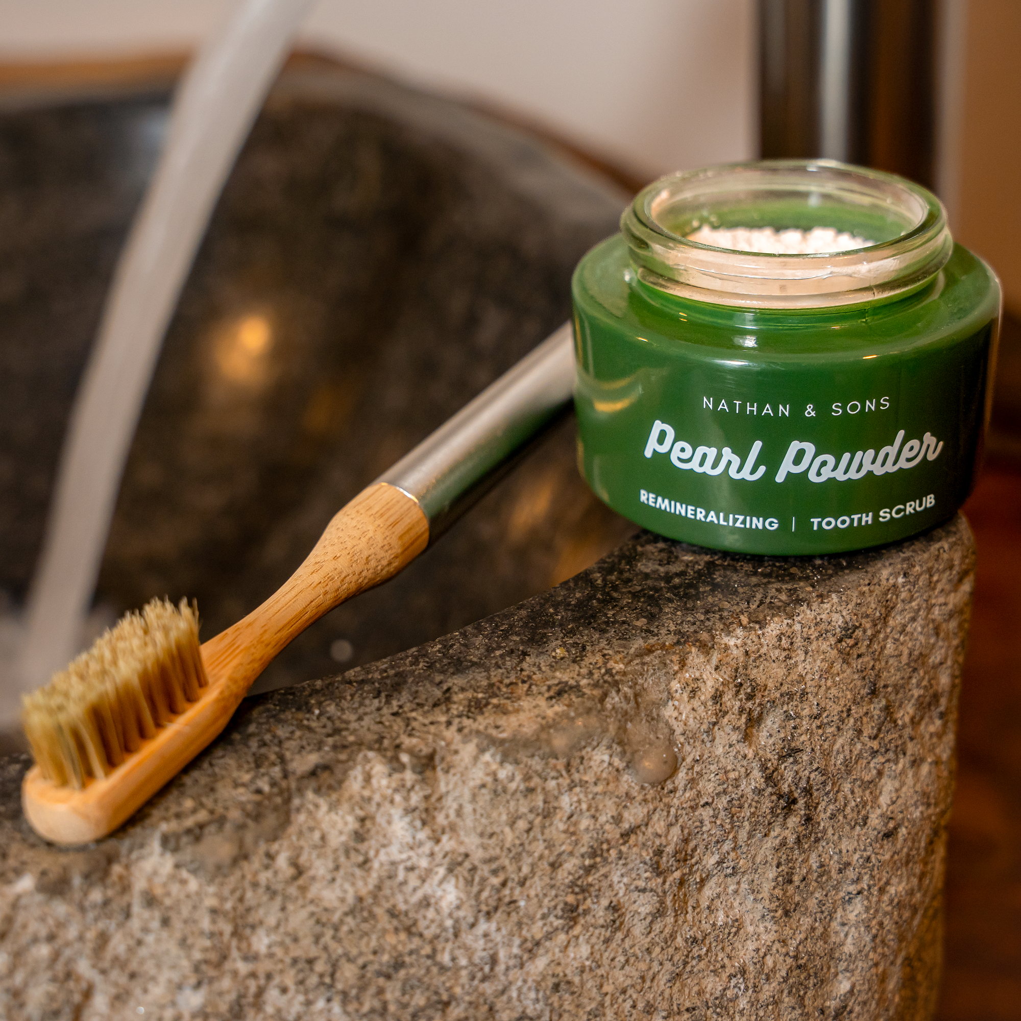 Pearl Powder Tooth Scrub